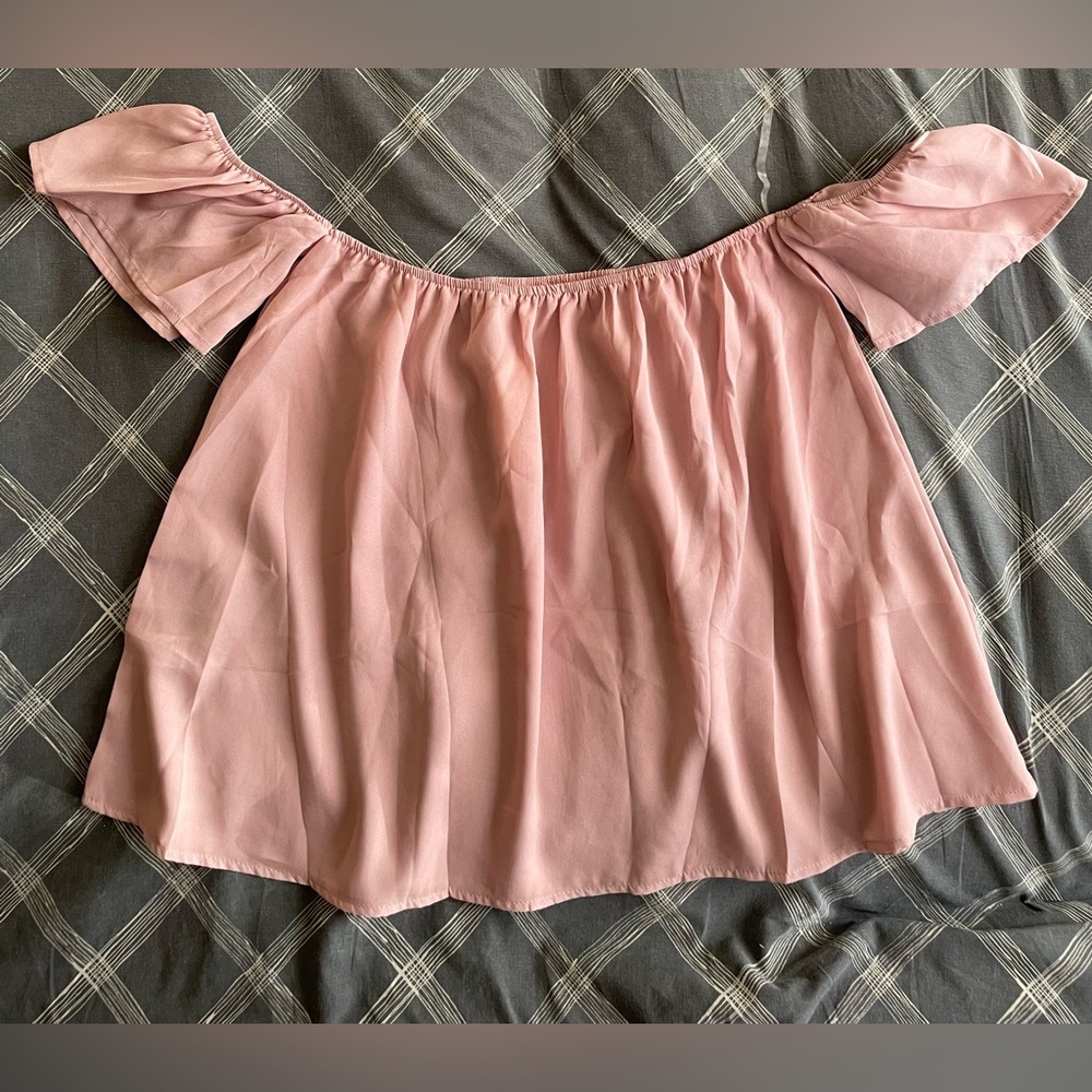 Women’s Forever 21 Woven Off Shoulder Top